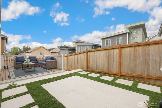 1815 143rd Place SW, Lynnwood, WA 98087