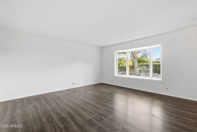 5843 E DODGE Street, Mesa, AZ 85205