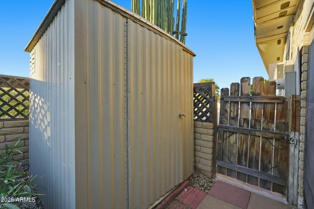 5843 E DODGE Street, Mesa, AZ 85205