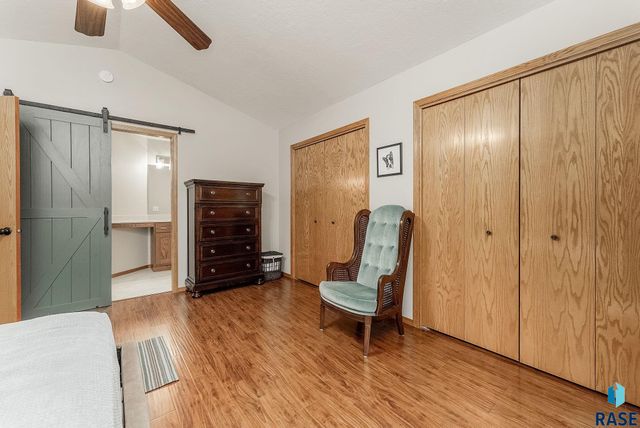 120 N Detroit Ave Avenue, Sioux Falls, SD 57110