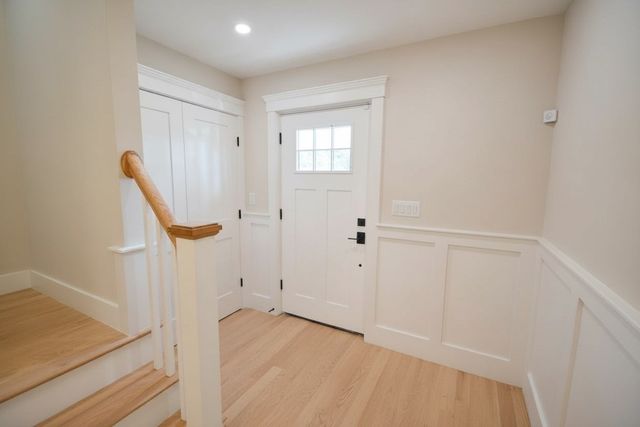 361 Salem St. 2, Wakefield, MA 01880