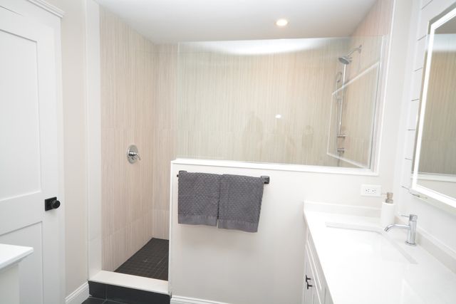361 Salem St. 2, Wakefield, MA 01880