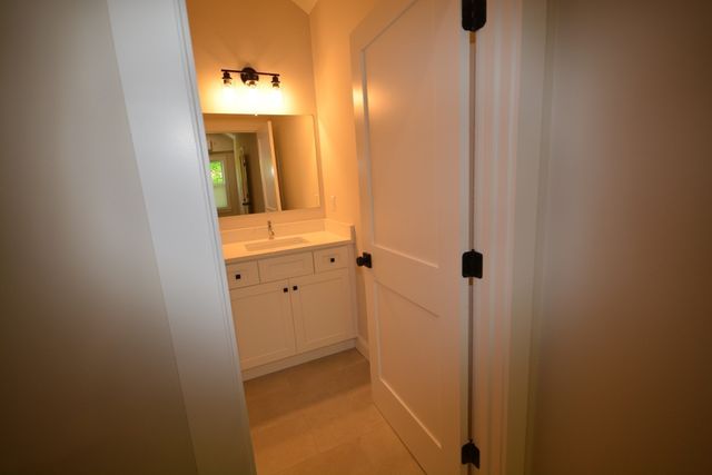 361 Salem St. 2, Wakefield, MA 01880
