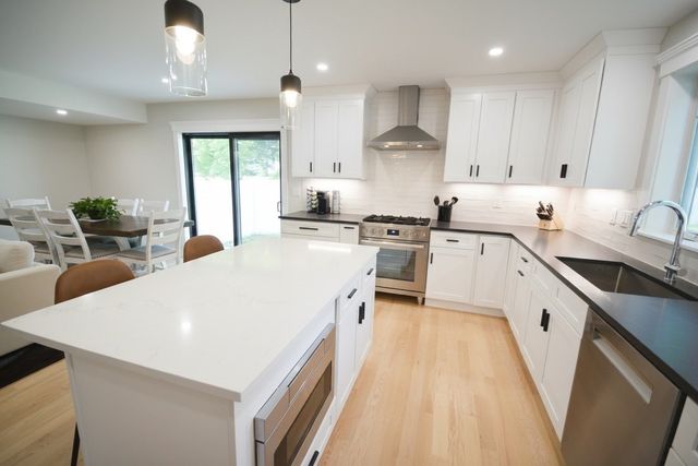 361 Salem St. 2, Wakefield, MA 01880