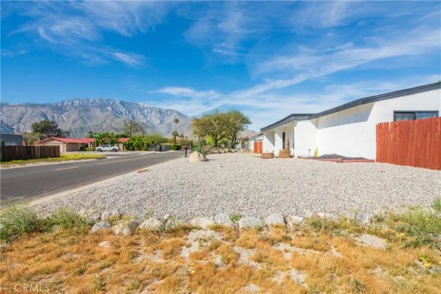 1840 E Joyce, Palm Springs, CA 92262