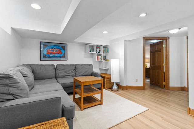 1787 Wellesley Avenue, Saint Paul, MN 55105