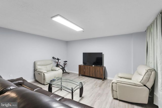 7242 EARLY GOLDEN LN, Pikesville, MD 21208