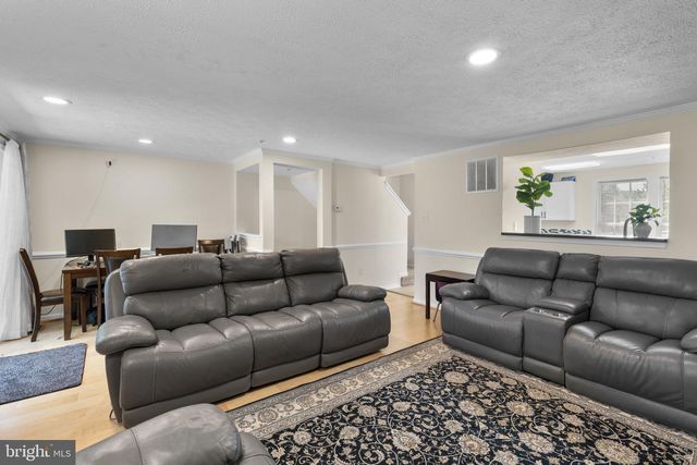 7242 EARLY GOLDEN LN, Pikesville, MD 21208