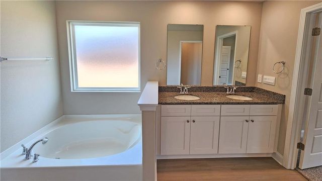 4467 Valor Ridge Way W, Mobile, AL 36619