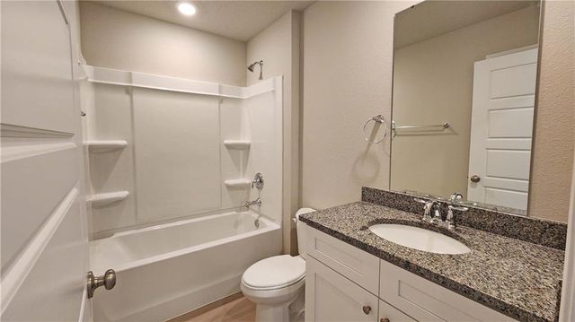 4467 Valor Ridge Way W, Mobile, AL 36619