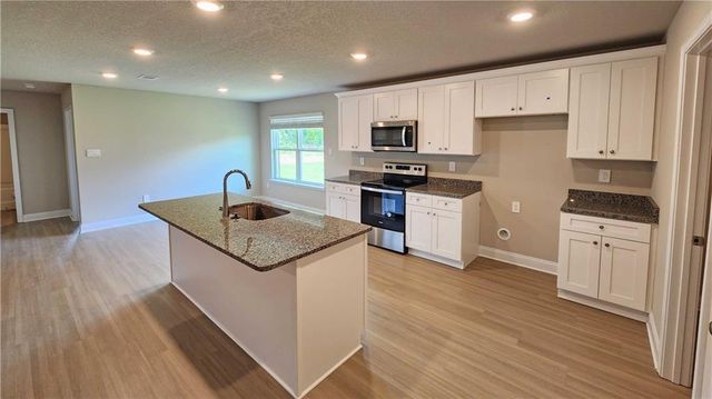 4467 Valor Ridge Way W, Mobile, AL 36619