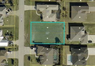 1645 NW 37th PL, Cape Coral, FL 33993