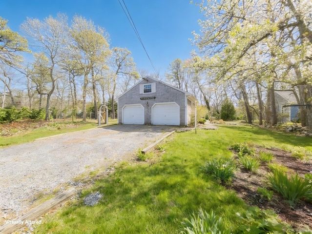 527 S Orleans Rd, Brewster, MA 02631