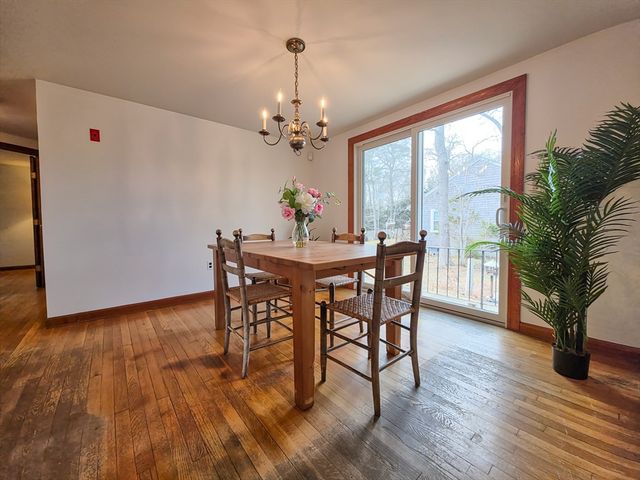 527 S Orleans Rd, Brewster, MA 02631