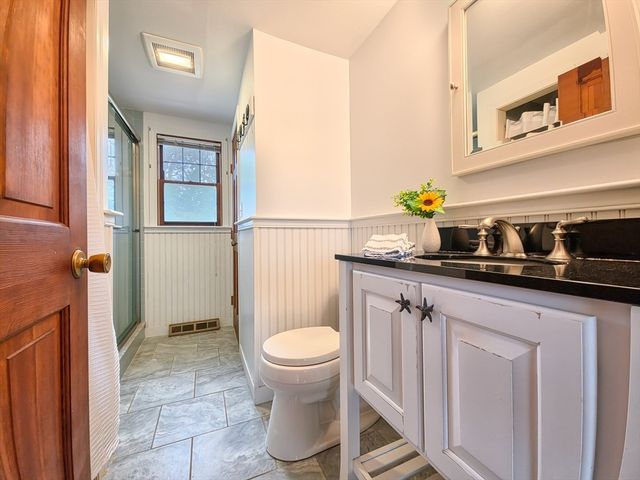 527 S Orleans Rd, Brewster, MA 02631