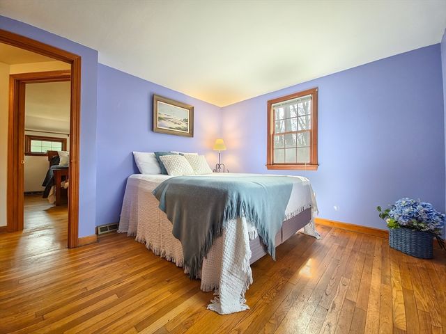 527 S Orleans Rd, Brewster, MA 02631