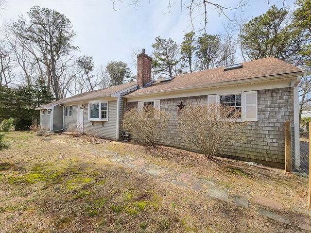 527 S Orleans Rd, Brewster, MA 02631