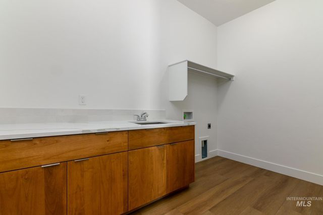 5259 W River Oaks Dr, Meridian, ID 83646