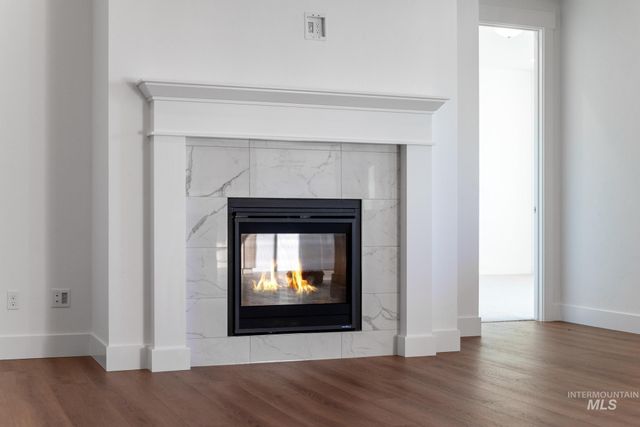 5259 W River Oaks Dr, Meridian, ID 83646