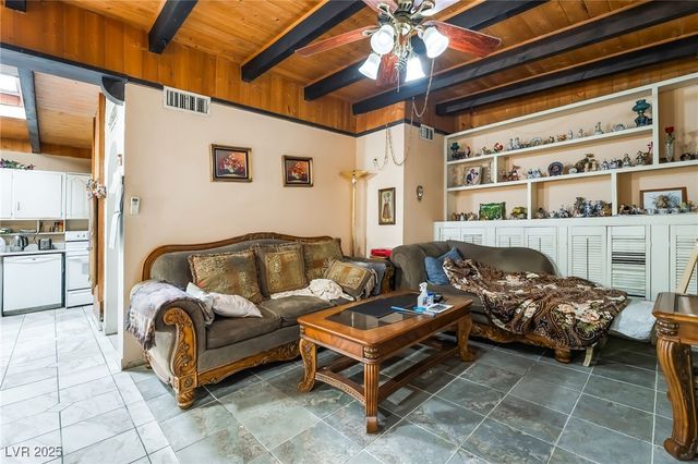 5685 Annie Oakley Drive, Las Vegas, NV 89120