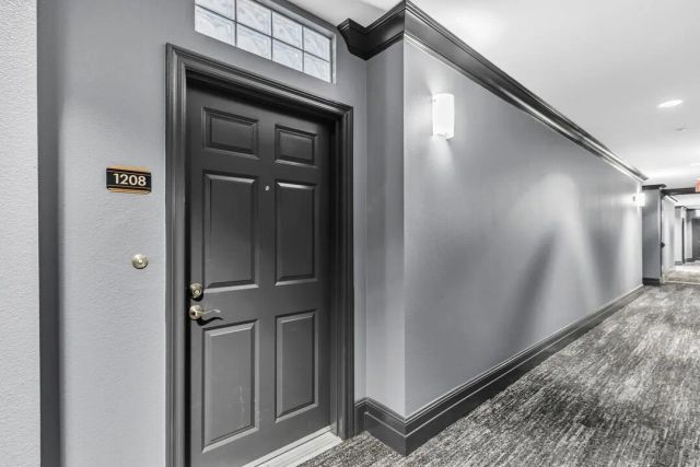 525 11th Ave 1208, San Diego, CA 92101