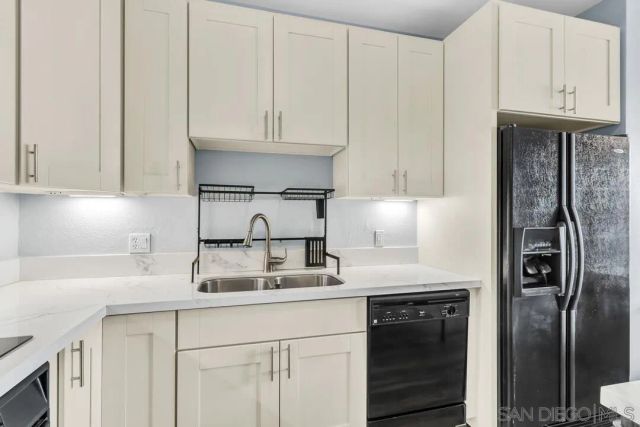 525 11th Ave 1208, San Diego, CA 92101