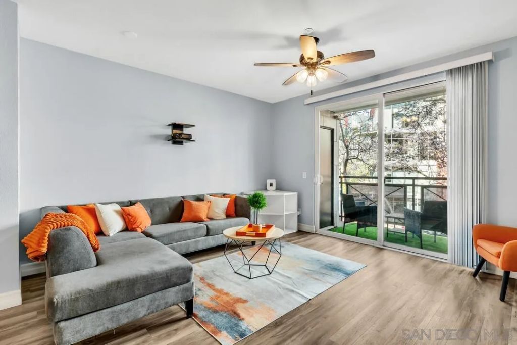 525 11th Ave 1208, San Diego, CA 92101