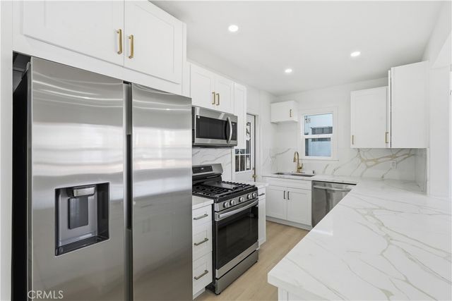 1211 Cole, Los Angeles, CA 90038