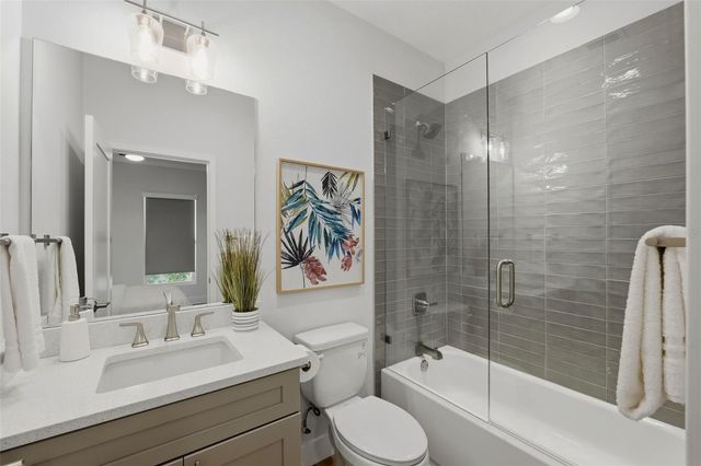 946 HIGHLAND AVENUE 16, Dunedin, FL 34698