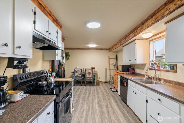 212 E Jefferson Street, Napavine, WA 98565