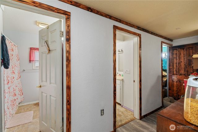 212 E Jefferson Street, Napavine, WA 98565