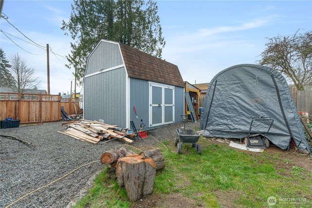 212 E Jefferson Street, Napavine, WA 98565