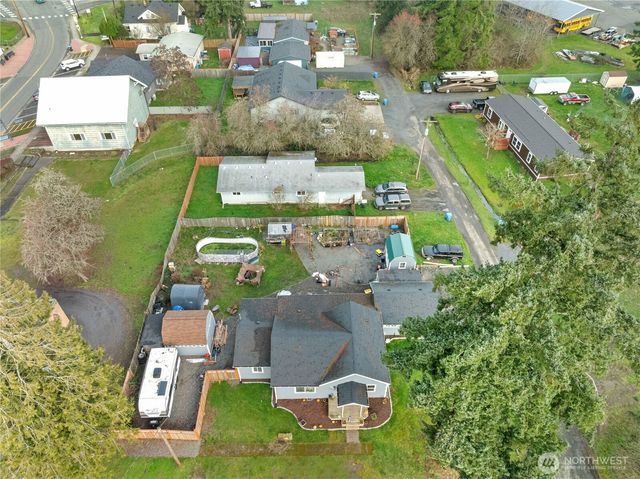 212 E Jefferson Street, Napavine, WA 98565