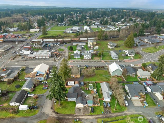 212 E Jefferson Street, Napavine, WA 98565