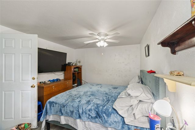 212 E Jefferson Street, Napavine, WA 98565