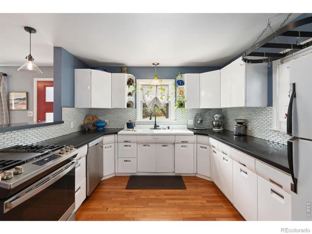 924 Sycamore Street, Fort Collins, CO 80521