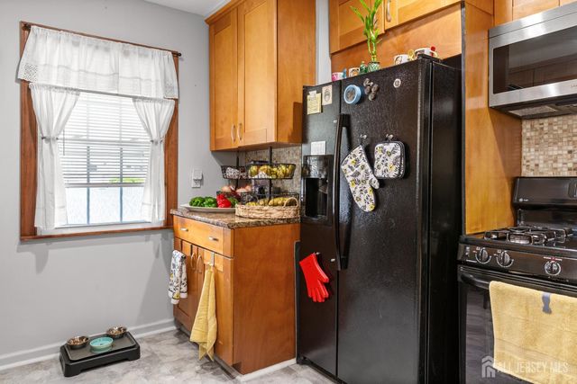1147 Passaic Avenue, Linden, NJ 07036