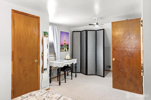 1147 Passaic Avenue, Linden, NJ 07036