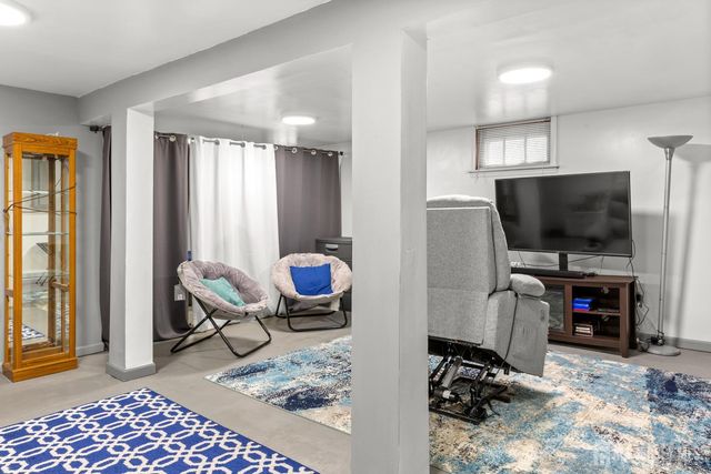 1147 Passaic Avenue, Linden, NJ 07036