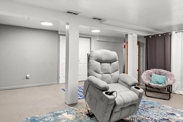 1147 Passaic Avenue, Linden, NJ 07036