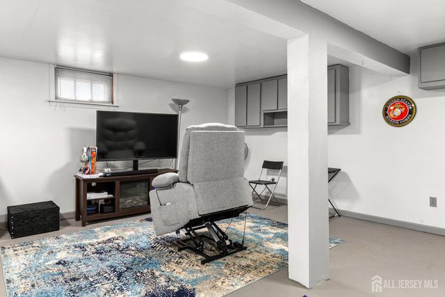 1147 Passaic Avenue, Linden, NJ 07036