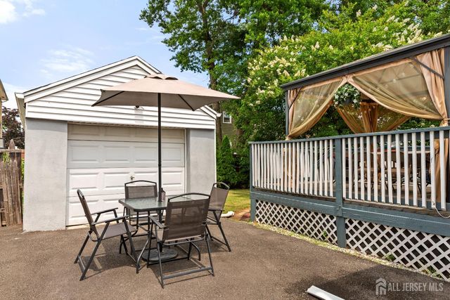 1147 Passaic Avenue, Linden, NJ 07036