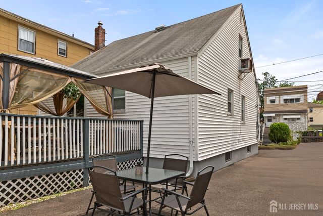 1147 Passaic Avenue, Linden, NJ 07036