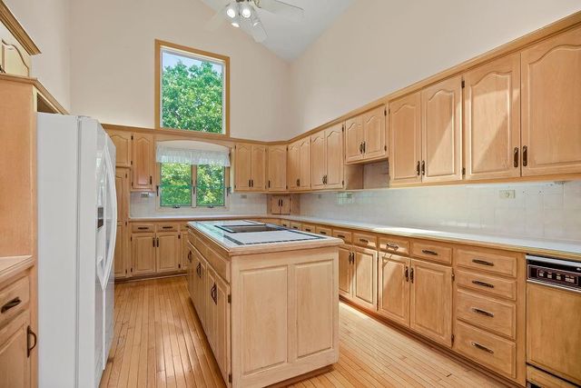 5825 Z Highway, Edgerton, MO 64444
