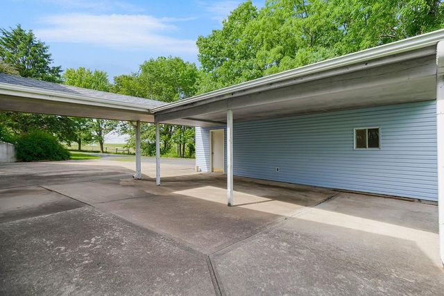 5825 Z Highway, Edgerton, MO 64444