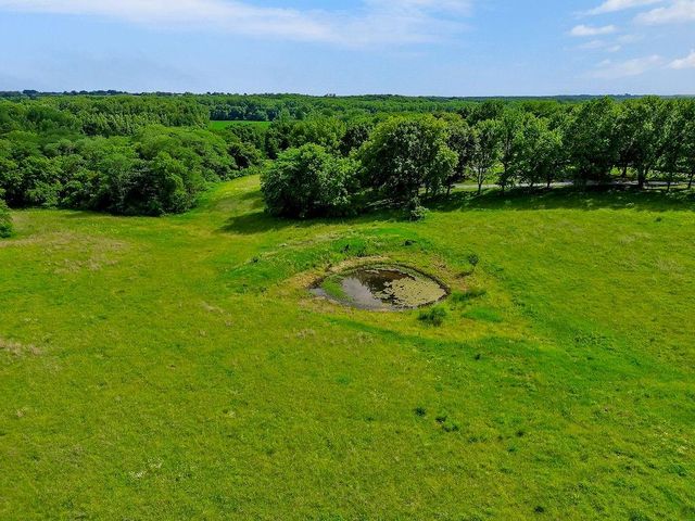 5825 Z Highway, Edgerton, MO 64444