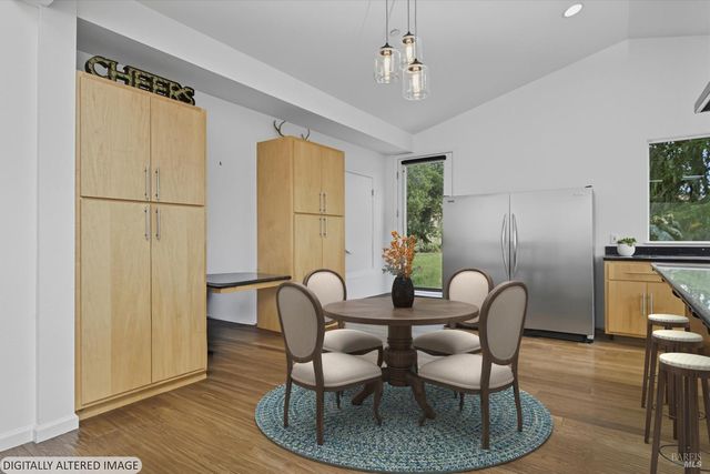 31000 Pine Mountain Rd, Cloverdale, CA 95425