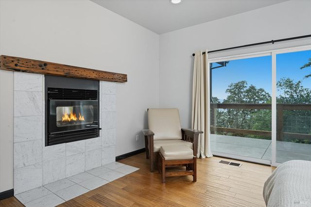 31000 Pine Mountain Rd, Cloverdale, CA 95425