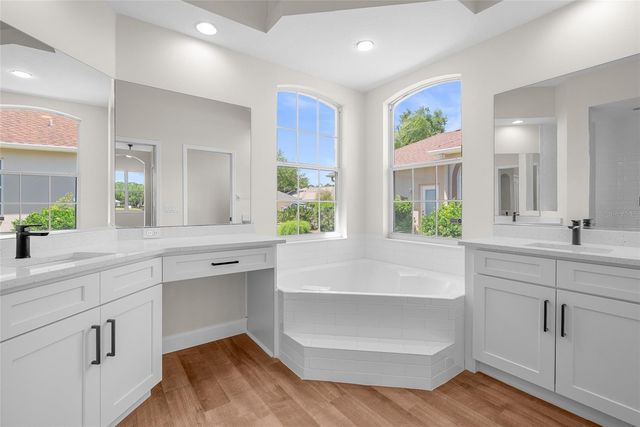 11018 PINE LILLY PLACE, Lakewood Ranch, FL 34202