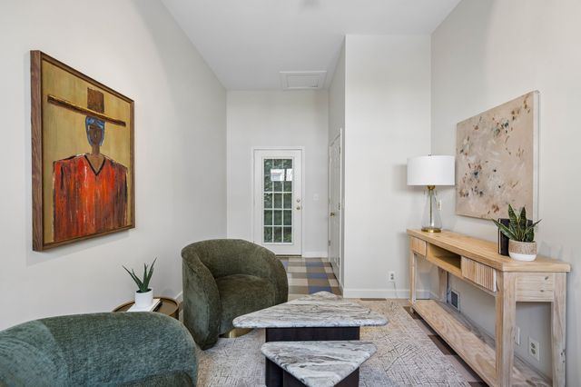 101 Bonnie Briar Ln, Nashville, TN 37212